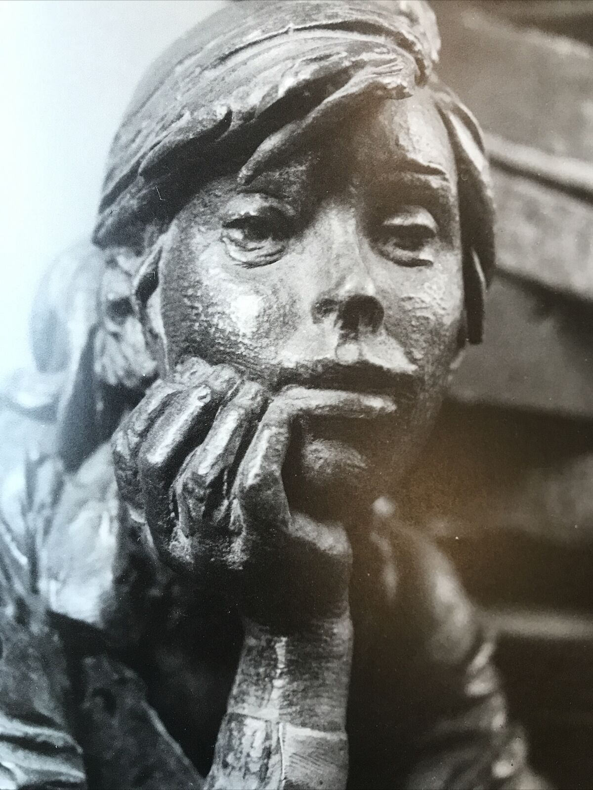 BRUNO LUCCHESI sculptor of the human spirit, David Finn, D. Merriam. 1989