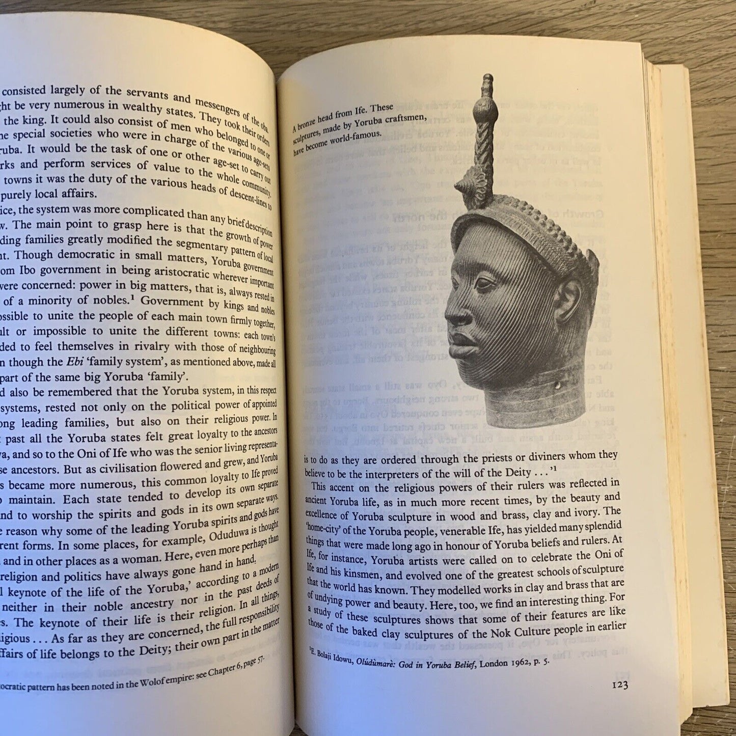 The growth of African civilisation: A history of West Africa 1000-1800. Davidson