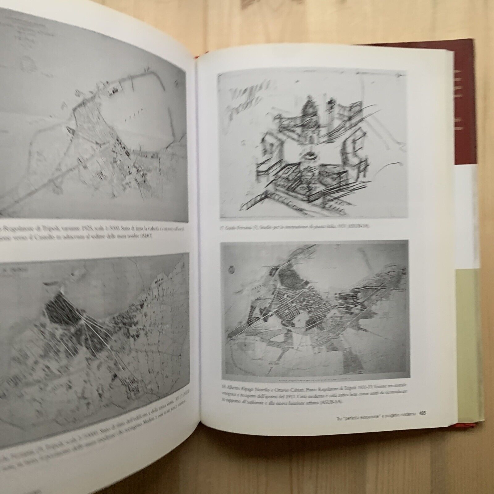 I CONFINI PERDUTI - Cinte murarie cittadine europee, A. Varni Ed. Compositori #