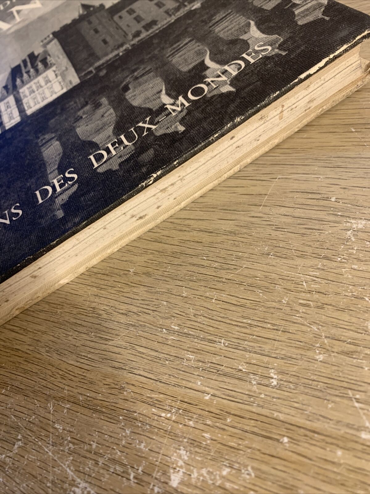 Chateaux de France, Éditions des Deux - Mondes 1954