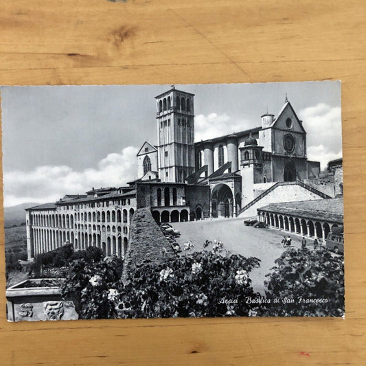 Cartolina ASSISI BASILICA DI SAN FRANCESCO non viaggiata