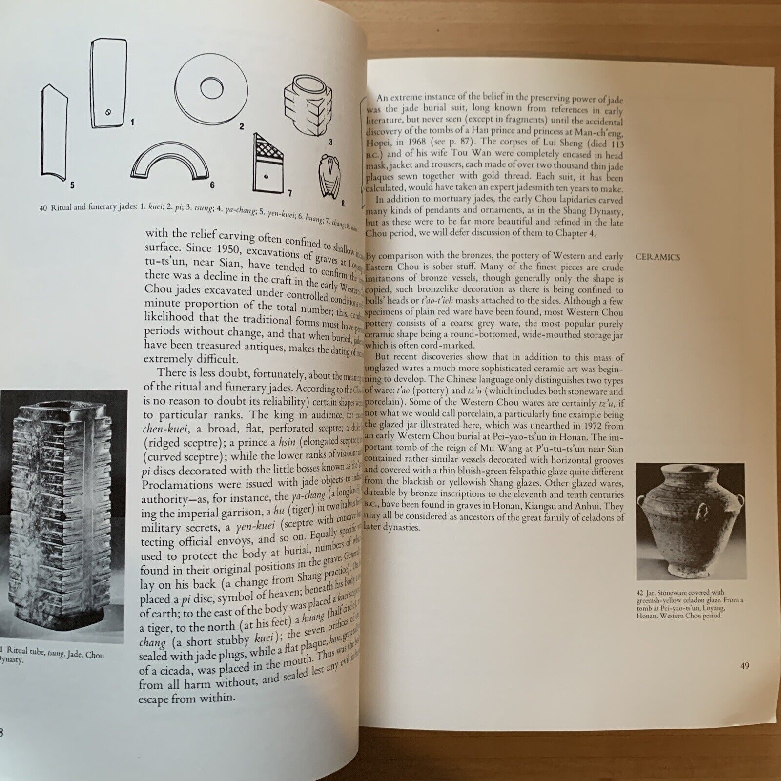 THE ARTS OF CHINA - Michael Sullivan. 1976 revised edition