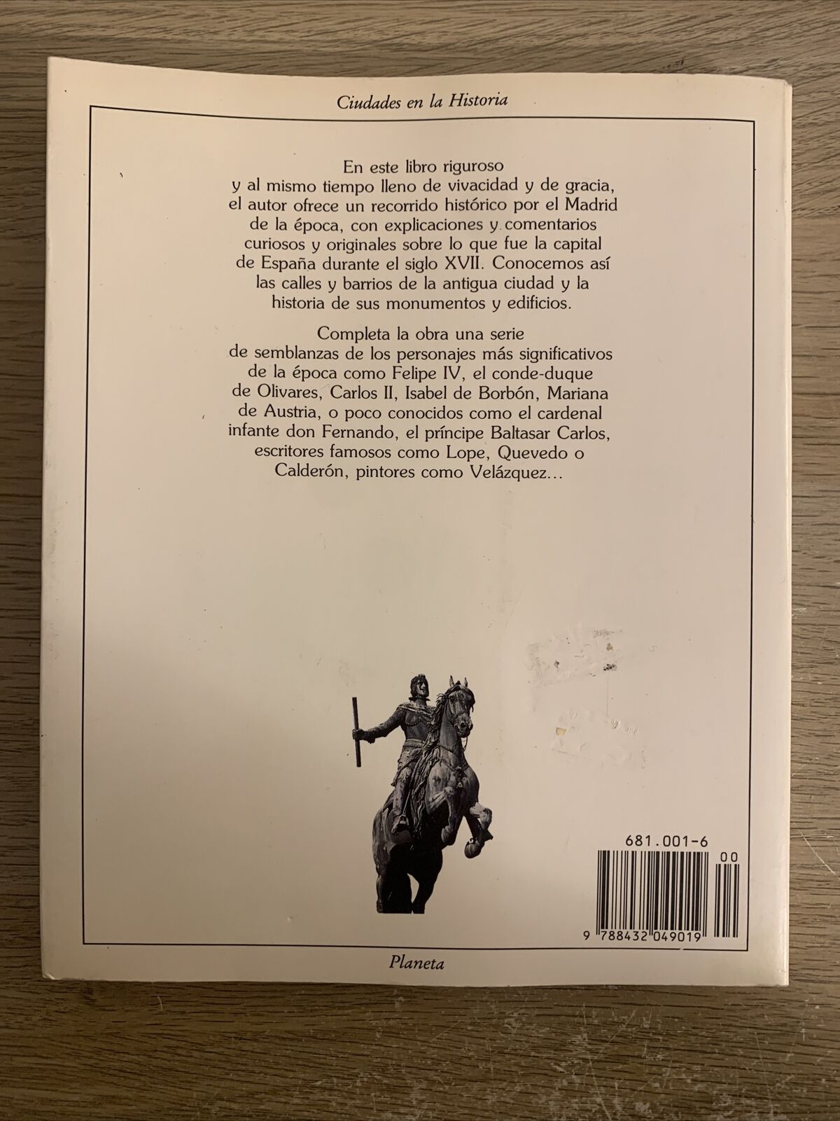 MADRID - Néstor Luján. de los últimos Austrias. Planeta 1989