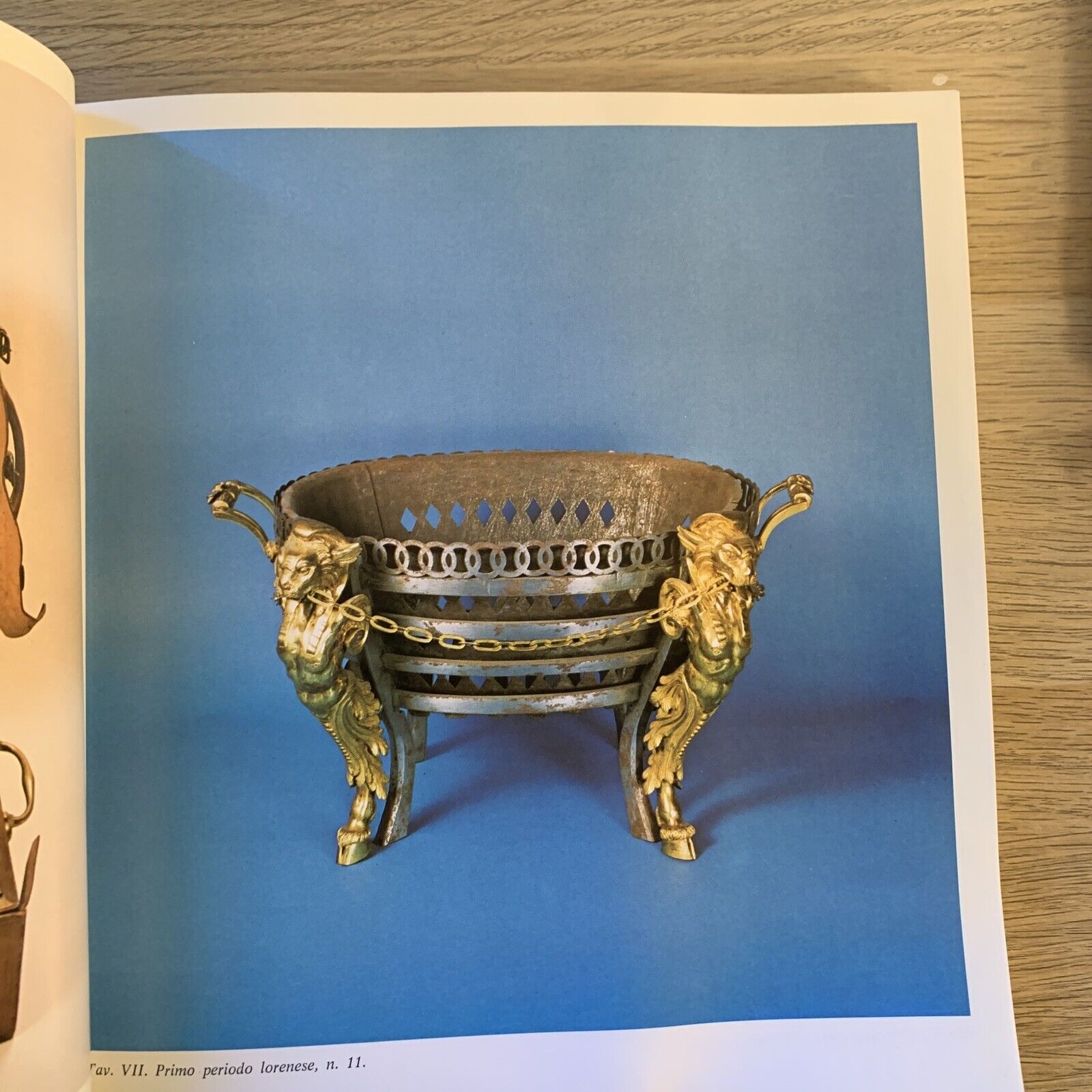 Curiosità di una Reggia. Vicende della guardaroba di palazzo Pitti. Mostra 1979