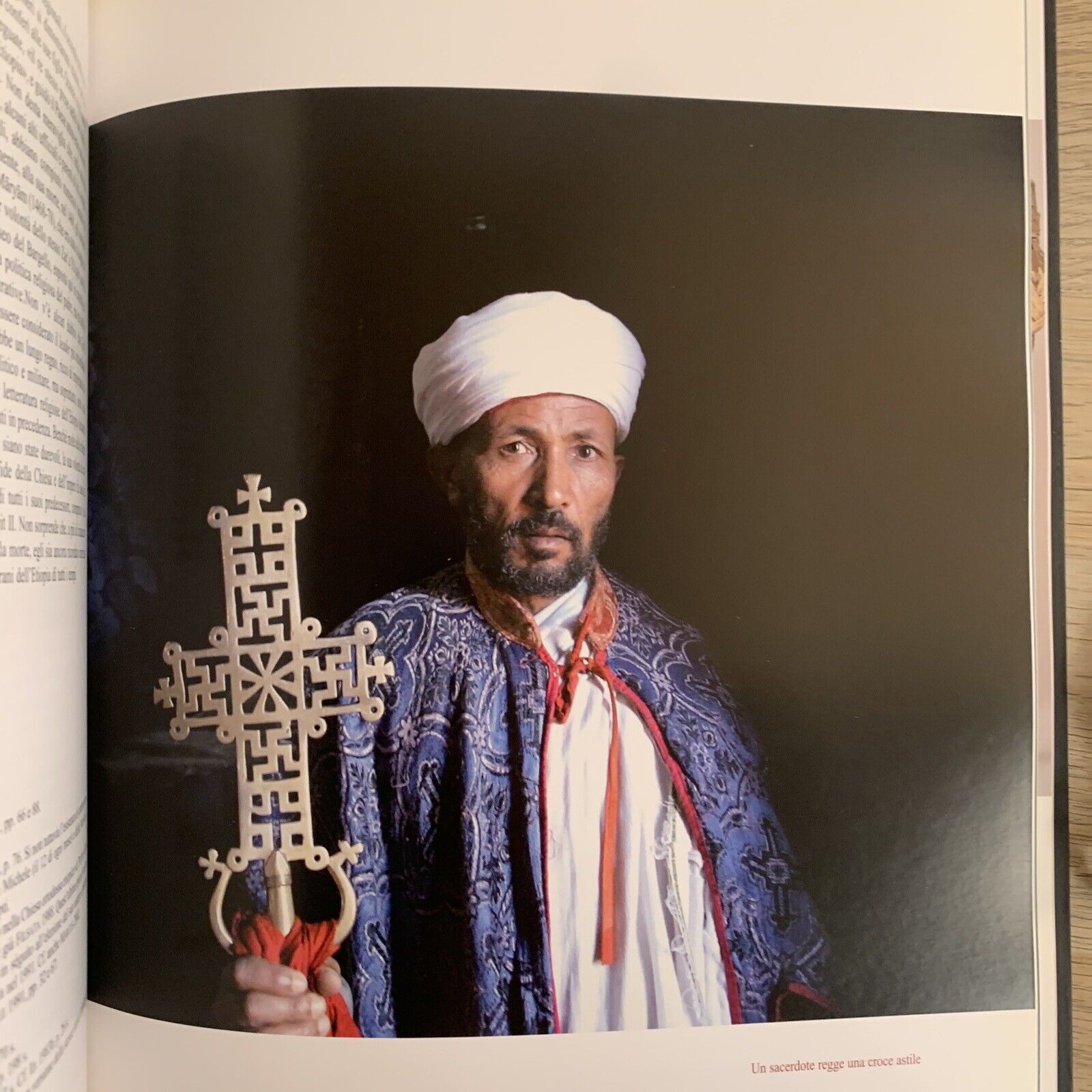 Nigra Sum Sed Formosa.Sacro e bellezza dell'Etiopia Cristiana.Terra Ferma 2009 #