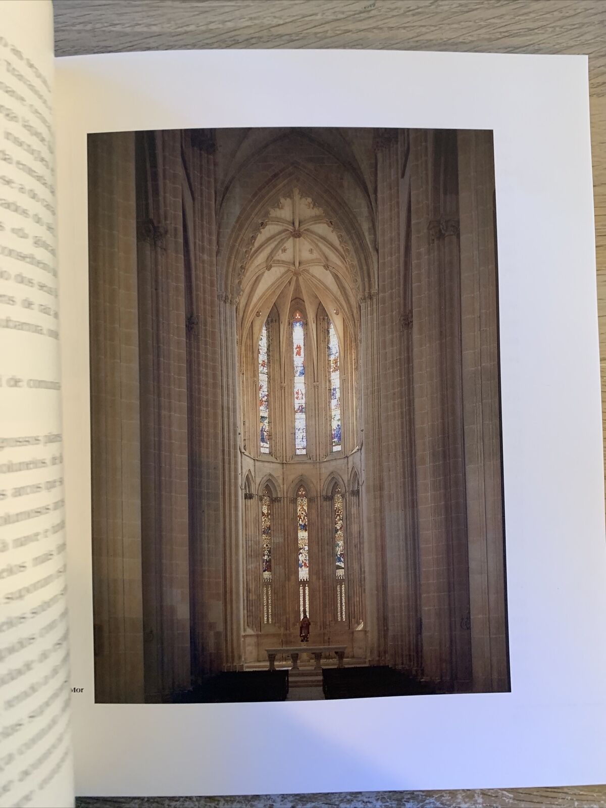 SANTA MARIA DA VITÓRIA, BATALHA. POR BIEN, SÉRGIO GUIMARÃES DE ANDRADE 1998