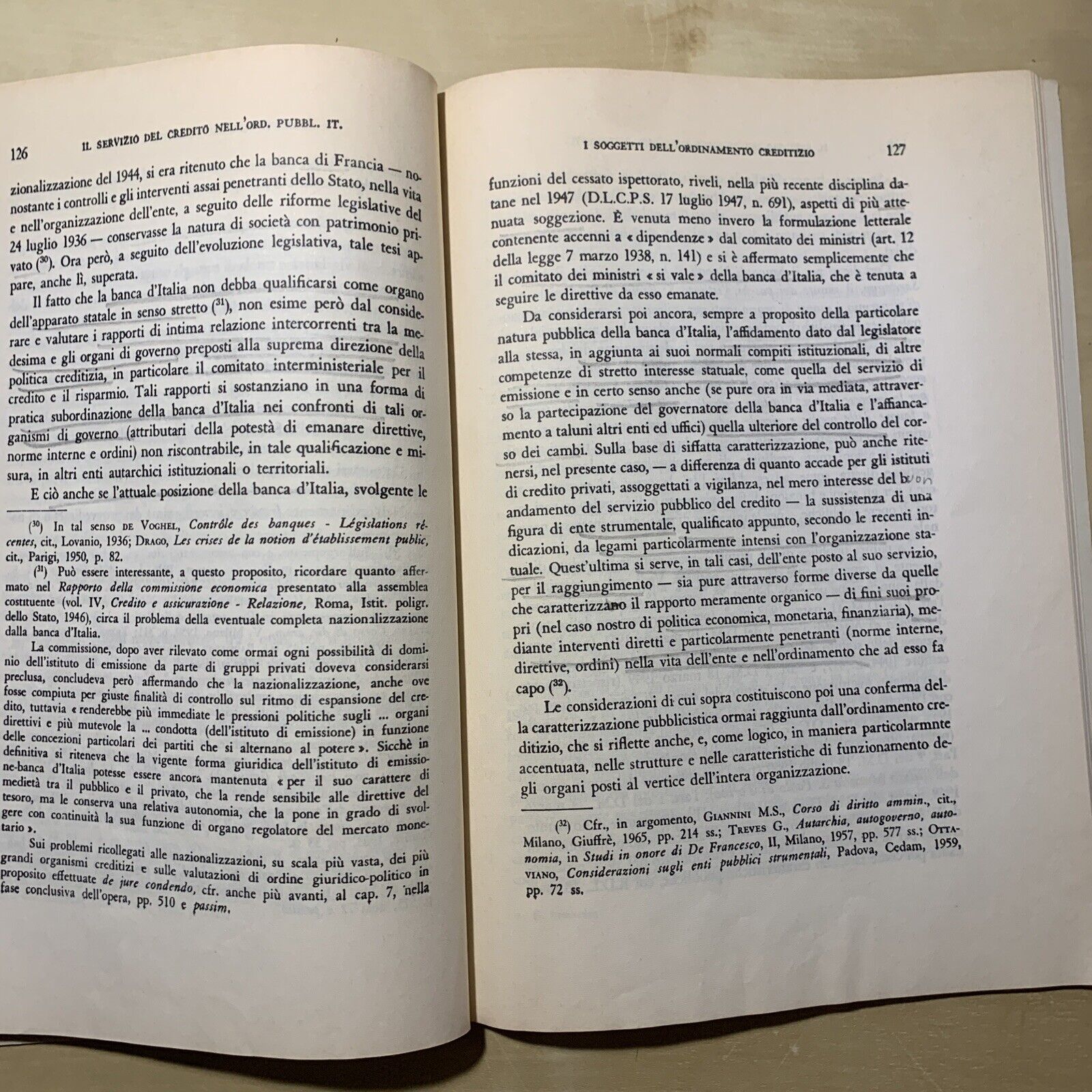 I SOGGETTI DELL'ORDINAMENTO CREDITIZIO, Gustavo Vignocchi - Giuffrè editore 1978