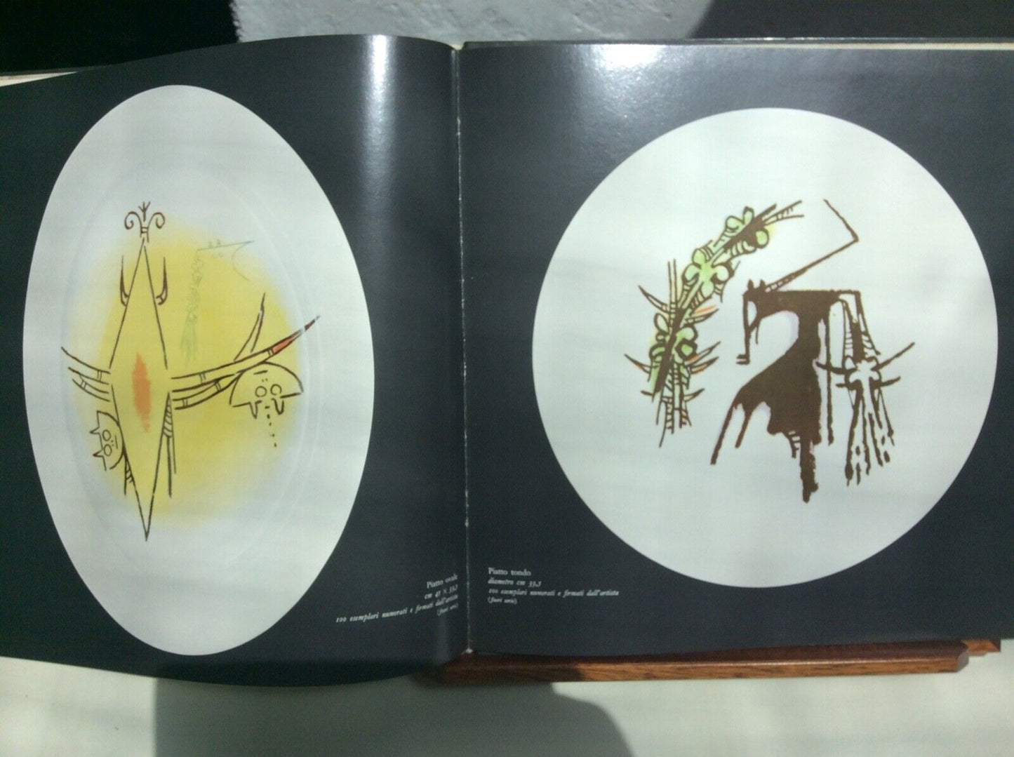 WIFREDO LAM - SERVIZI IN PORCELLANA DECORATI DA. Edizioni fratelli Pozzo 1970