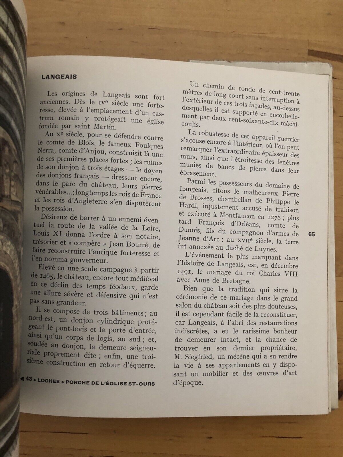 LES CHATEAUX DE LA LOIRE - EDITIONS SUN PARIS 1961