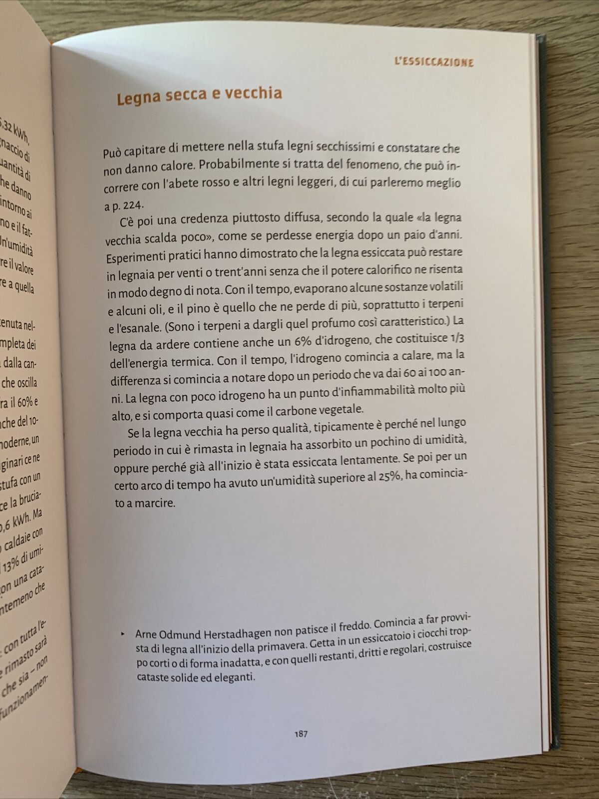 NORWEGIAN WOOD Lars Mytting. il metodo scandinavo per tagliare accatastare UTET