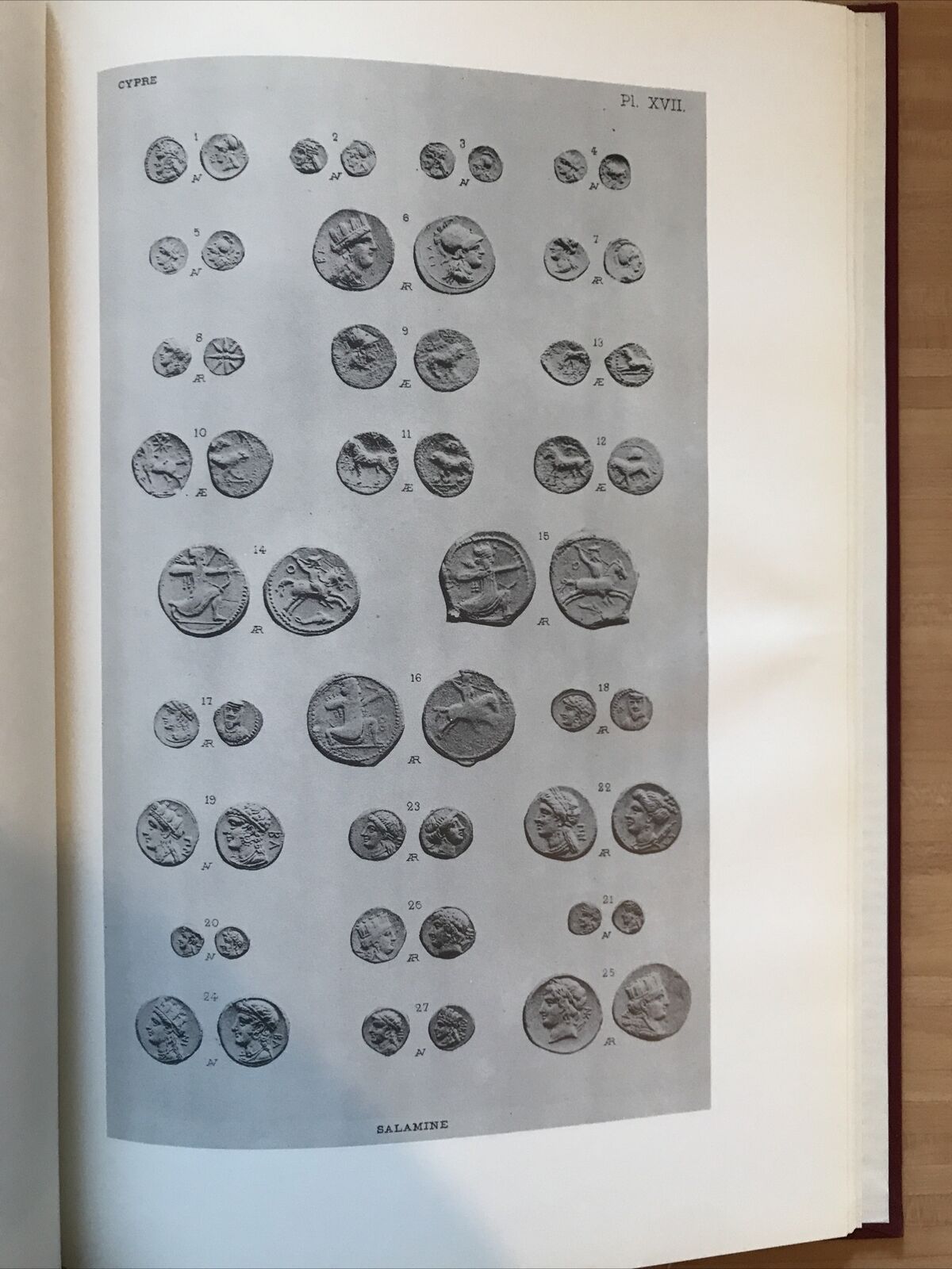 LES PERSES ACHÉMÉNIDES. E. Babelon. Catalogue des Monnaies Grecques. A. Forni