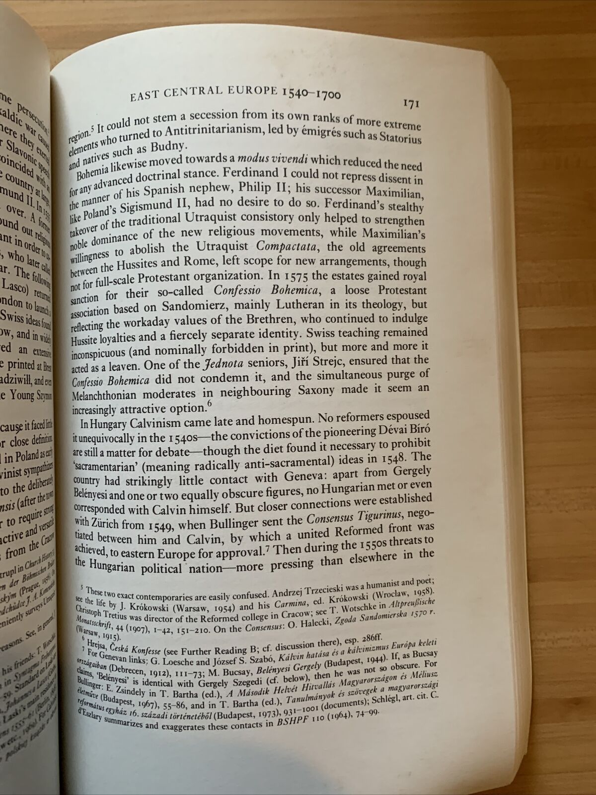 International Calvinism 1541-1715. Menna Prestwich, Clarendon Press Oxford 1986