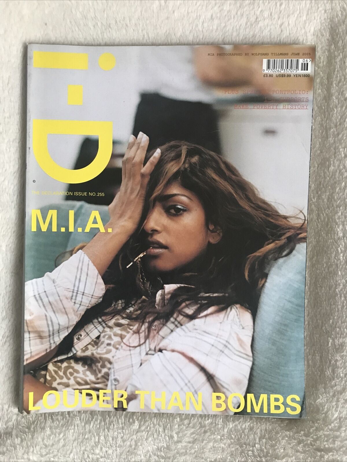 i-D magazine no. 255 MIA - WOLFGANG  TILLMANS - JUNE 2005