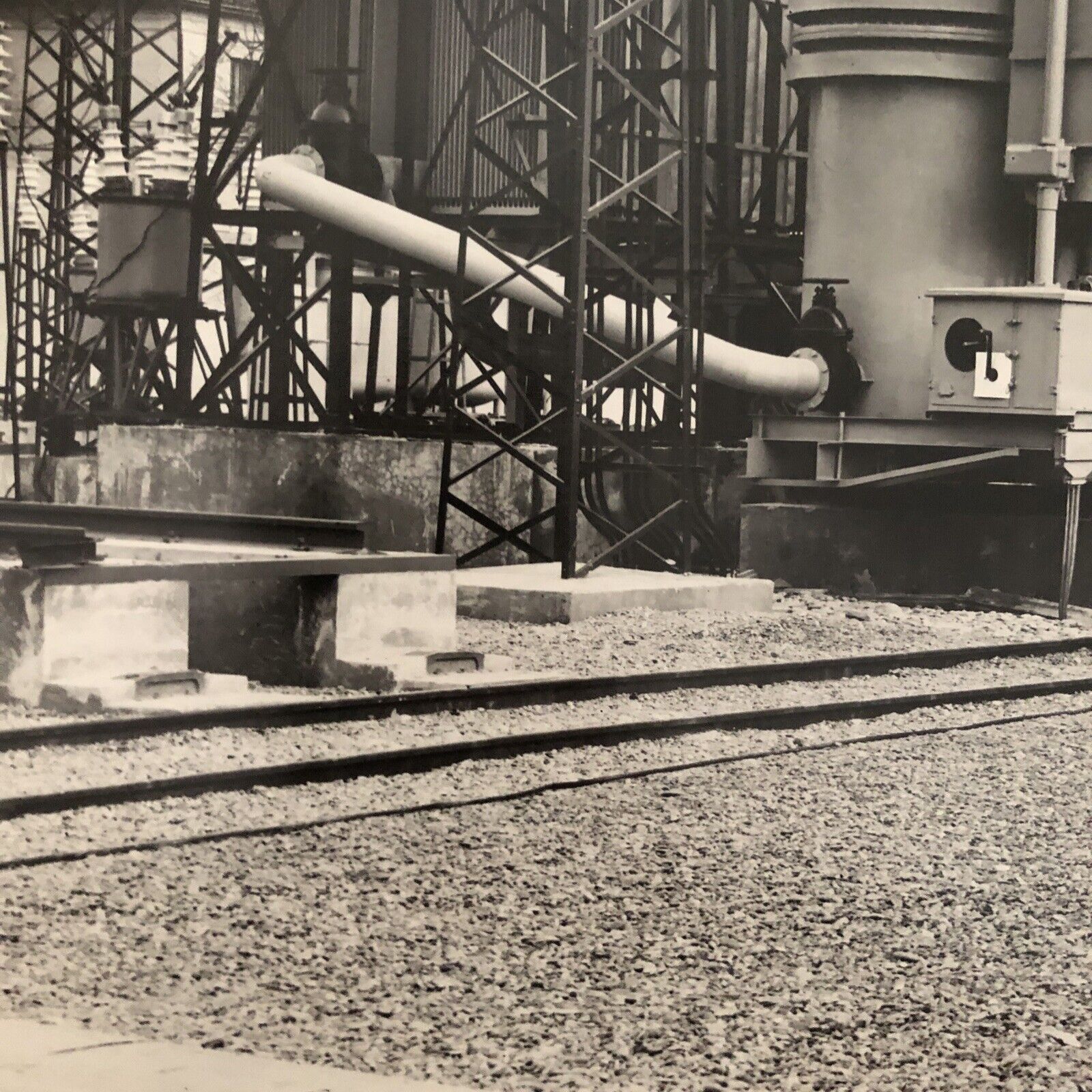 FERROVIE - isolatori elettrici, pali elettricità. linea Bologna Firenze