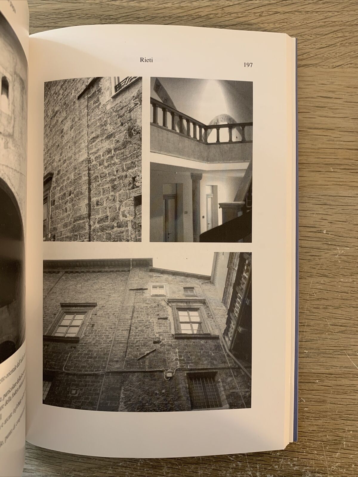 I PALAZZI DEL PAPA. Architettura ideologia il duecento. Maria Teresa Gigliozzi.