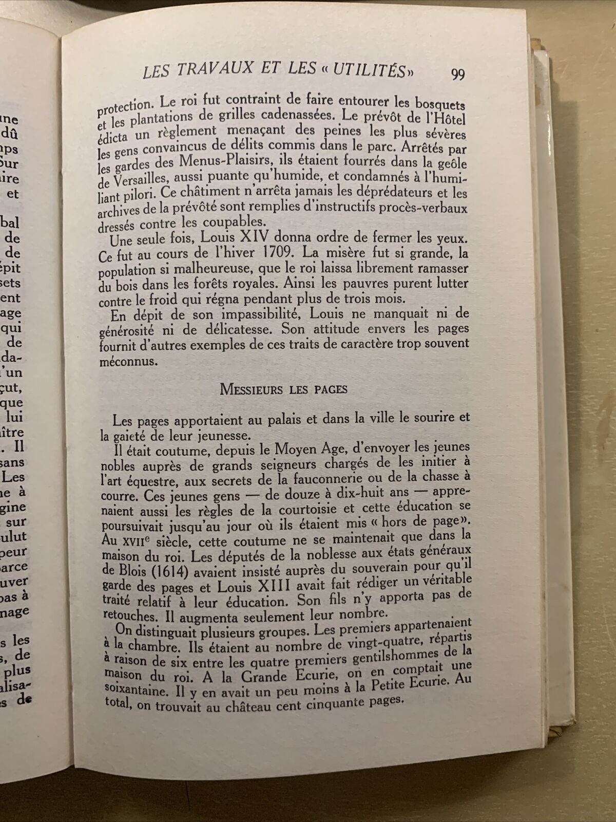 LA VIE QUOTIDIENNE A LA COUR DE VERSAILLES aux XVII et XVIII siec Jacques Levron