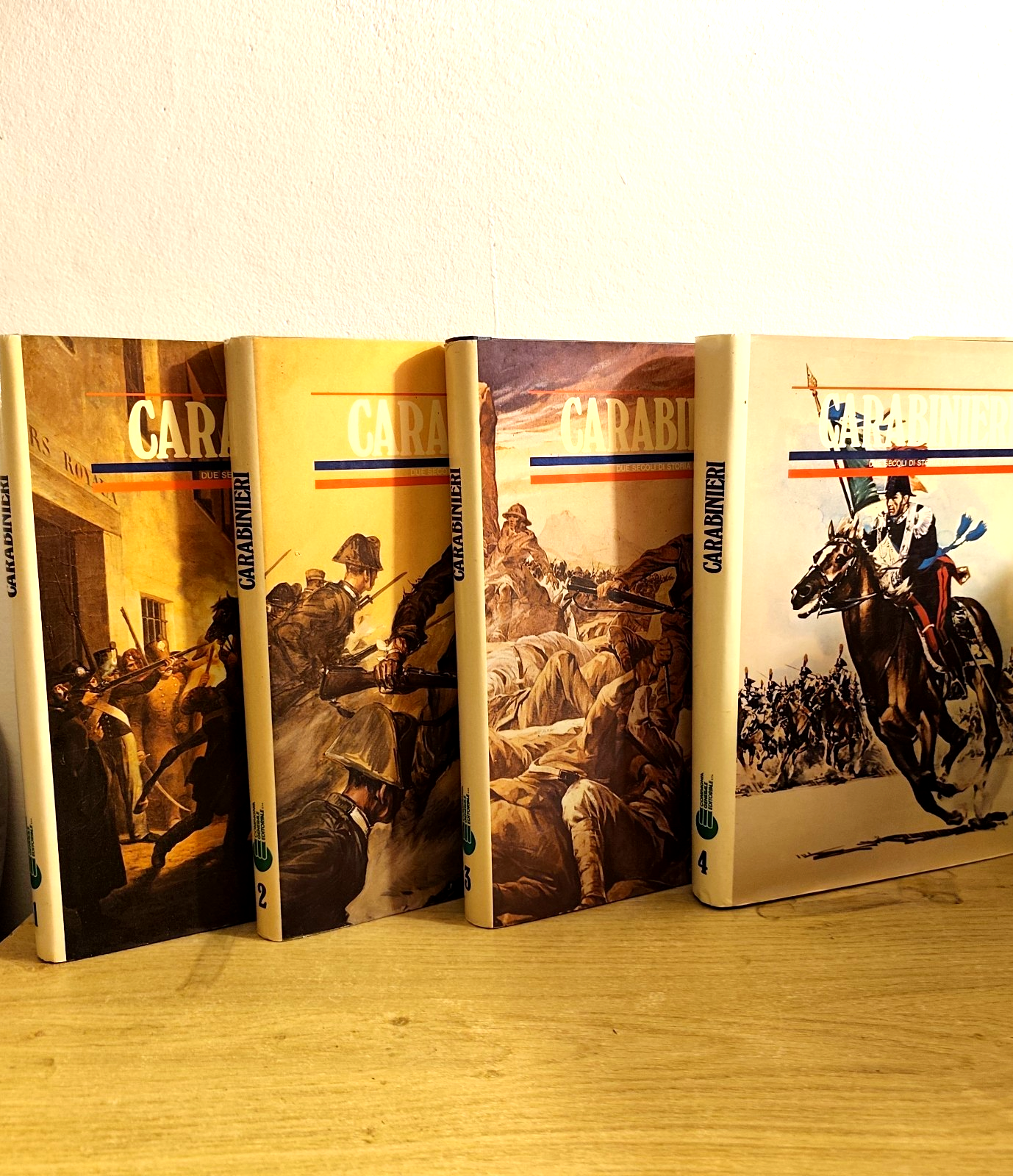 Carabinieri due secoli di storia Italiana - Giorgio Maiocchi 1980 - 4 voll.