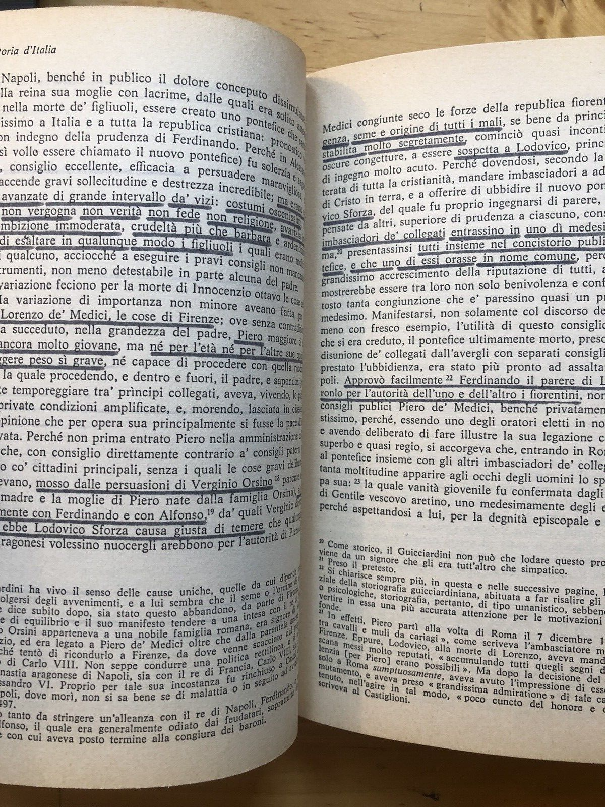 Storia d'Italia Francesco Guicciardini, 3 vol. Mondadori 1975