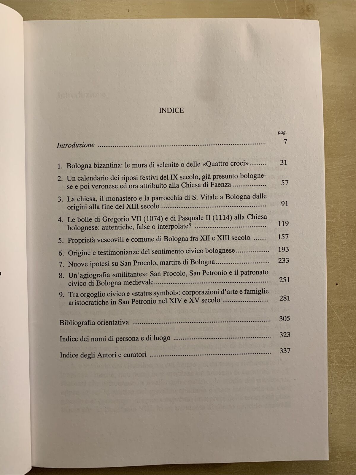 CITTÀ CHIESA E CULTI CIVICI IN BOLOGNA MEDIEVALE. Antonio Ivan Pini. CLUEB #