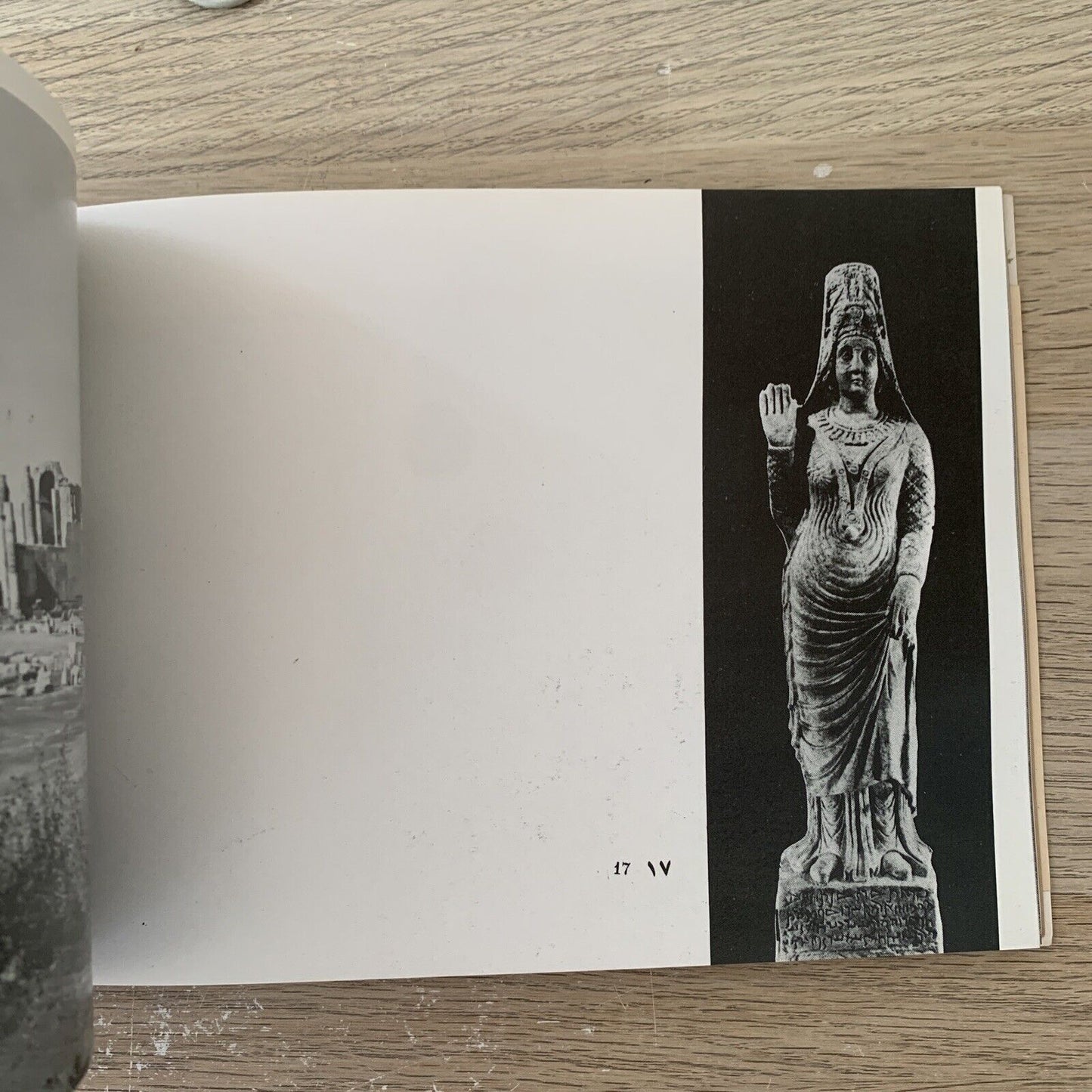 ARCHAEOLOGICAL ASPECTS IN IRAQ - directorate general antiquities Baghdad 1971