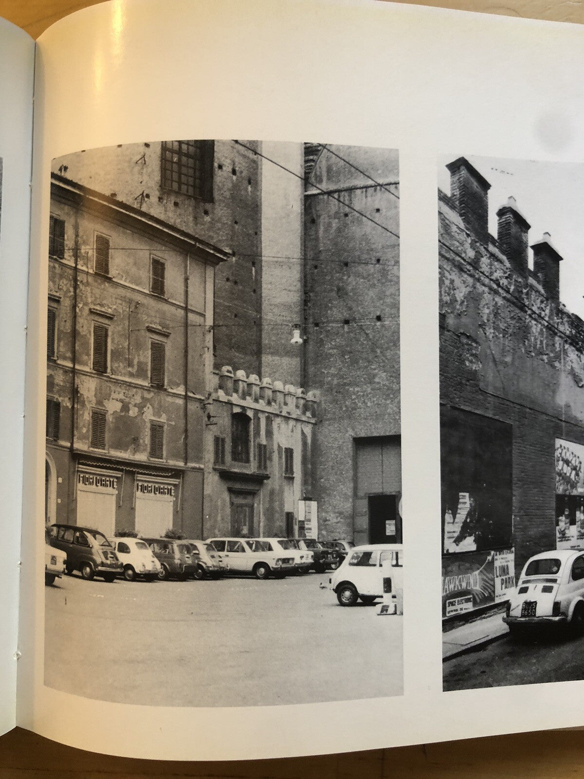 Bologna per la strada, Leggende e curiosità. Alberto Menarini, A. Vianelli 1976