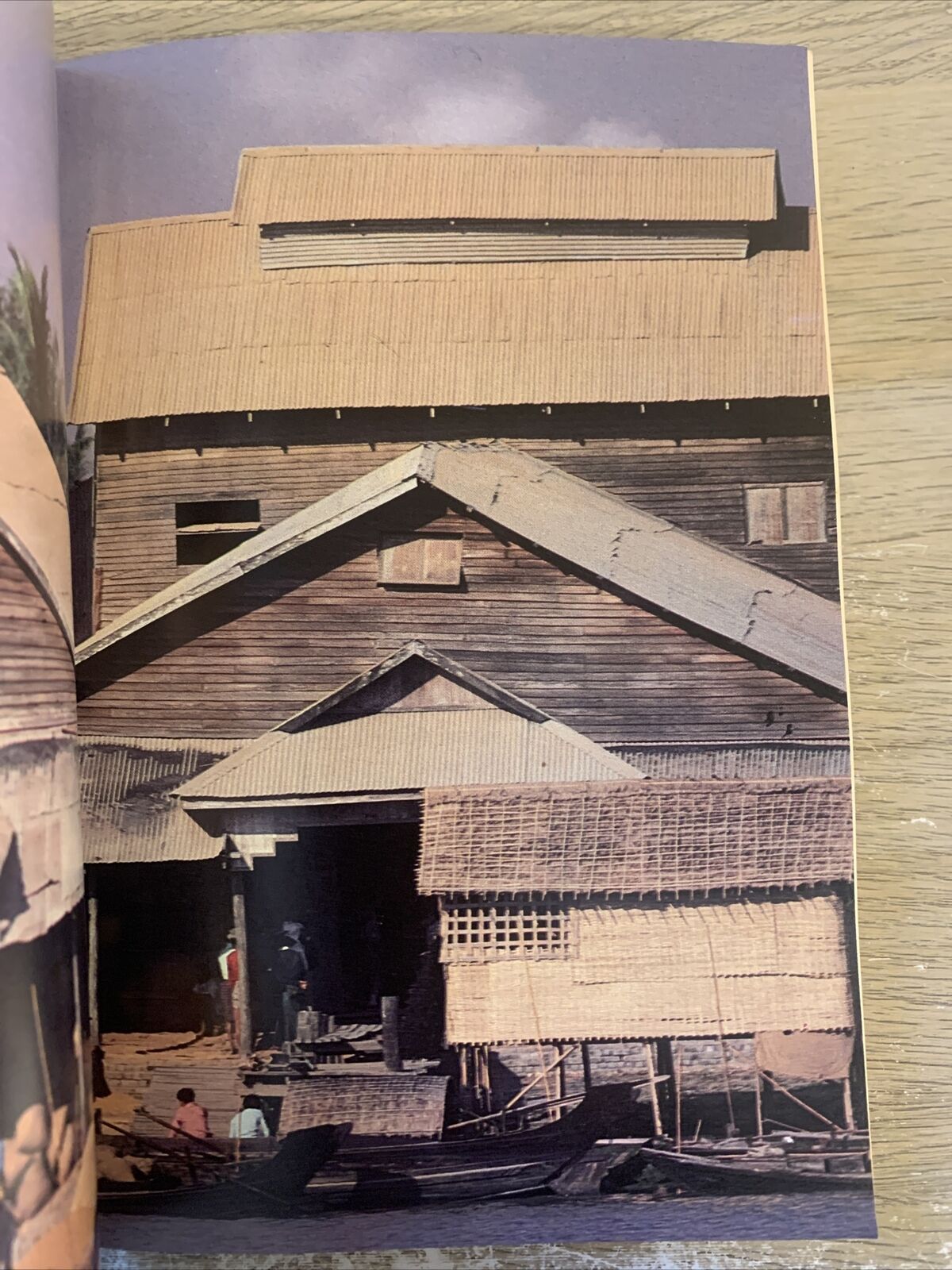 BURMA - INSIGHT GUIDES 1981