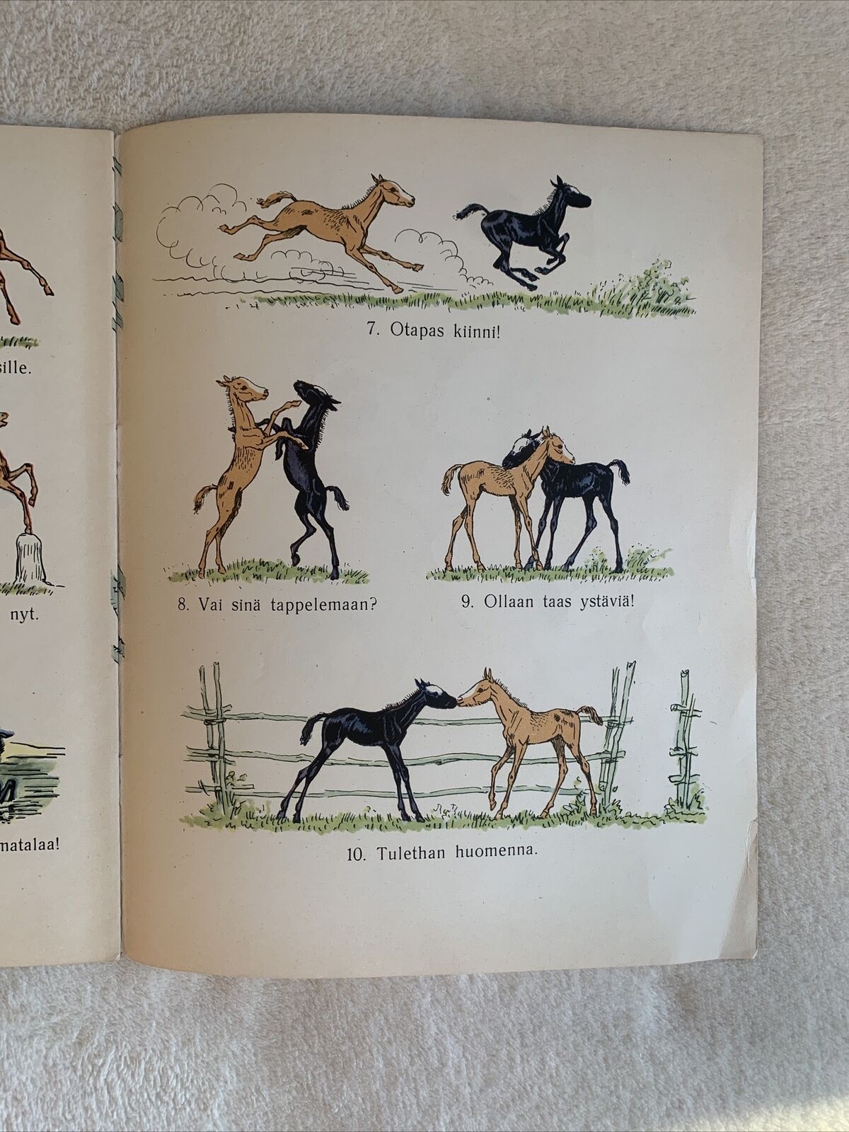 Libro illustrato per bambini anni '60. Provenienza Finlandia. raro interessante