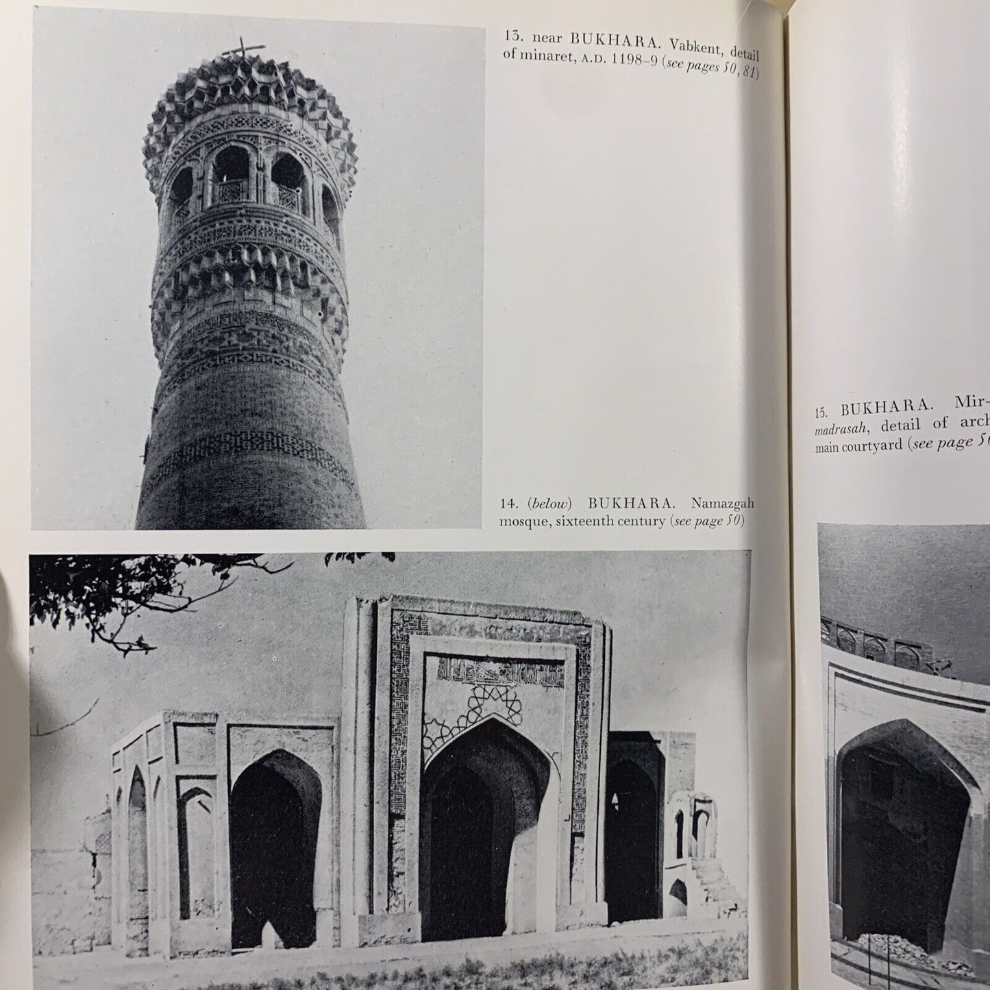 ISLAMIC ARCHITECTURE AND ITS DECORATION. DEREK HILL, OLEG GRABAR. Faber 1967 #