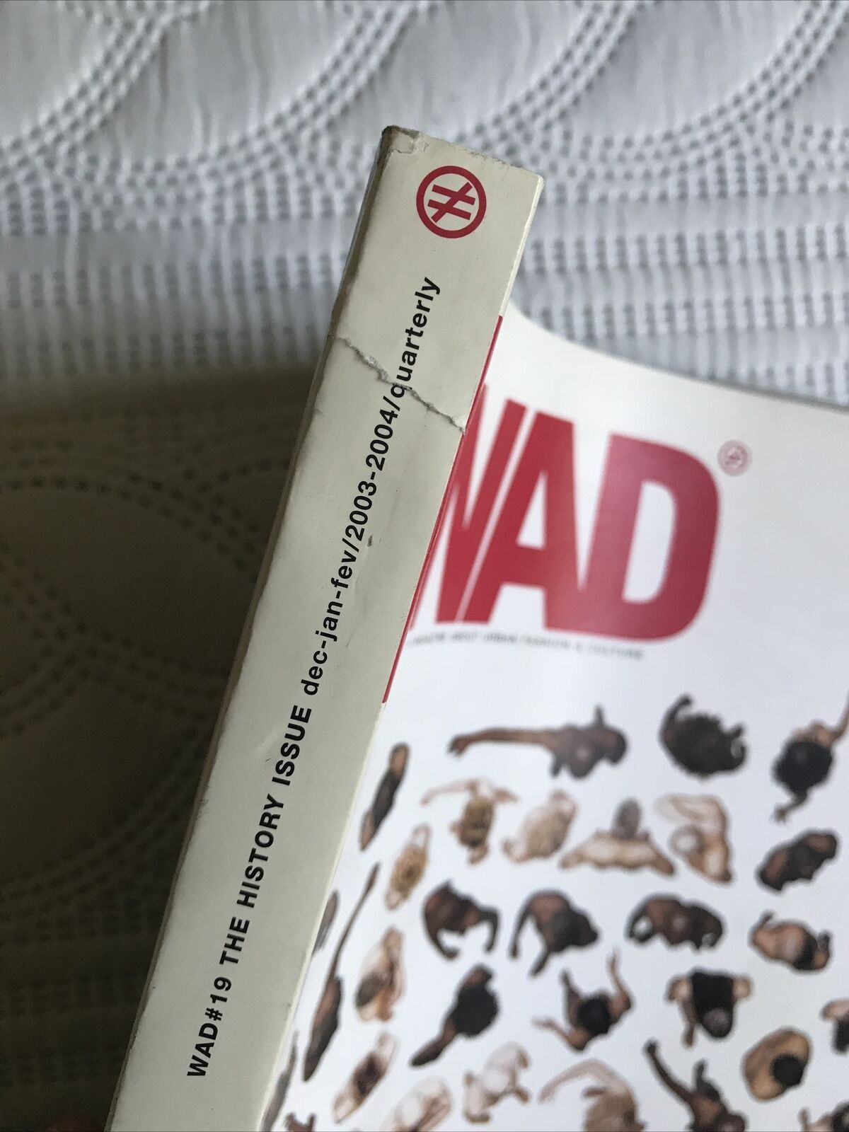 WAD we'ar different MAGAZINE # 19 - 2003/2004 - URBAN FASHION CULTURE