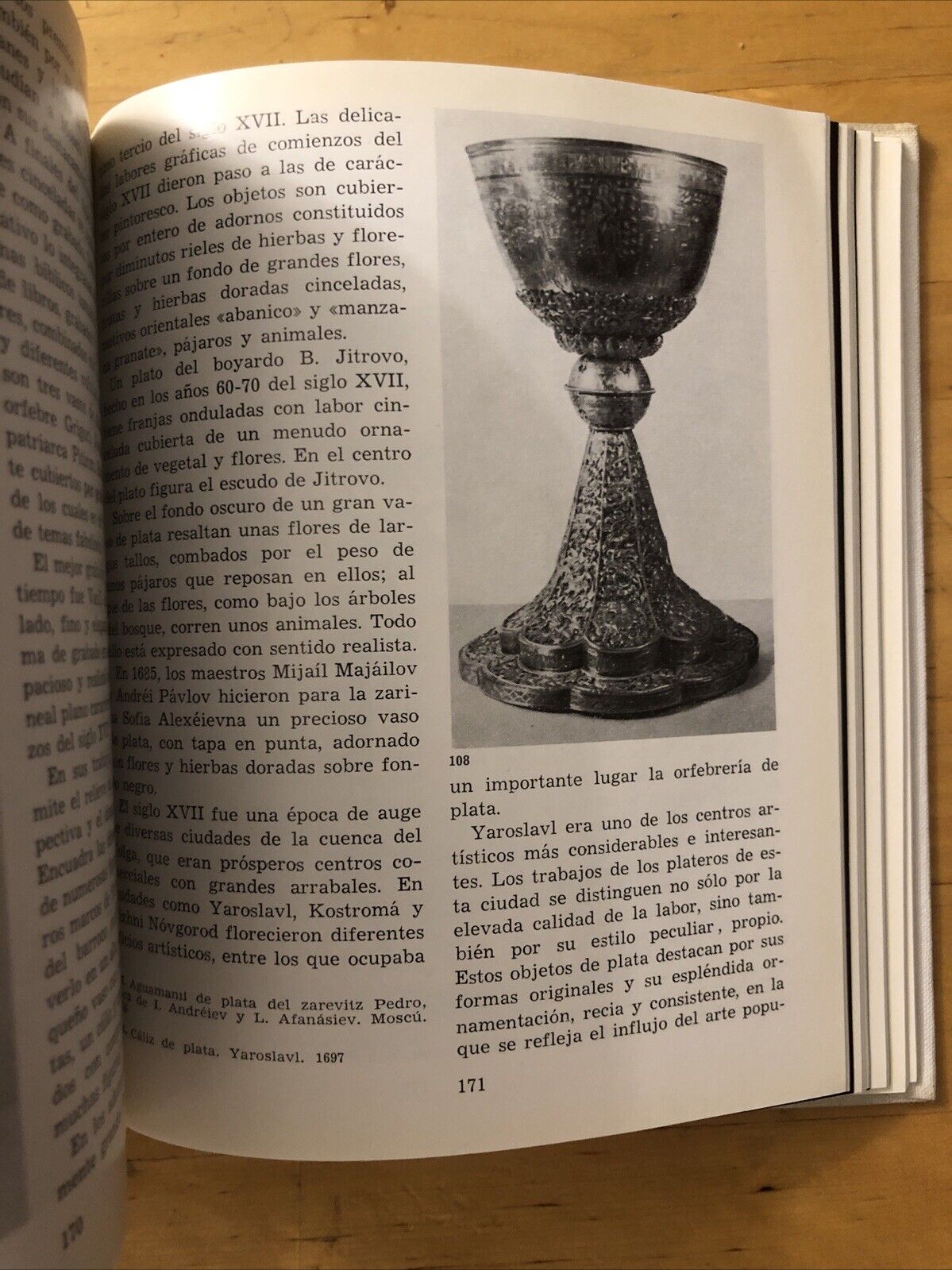 EL KREMLIN monumentos Historicos y obras de arte, Editorial Progreso Moscu 1968