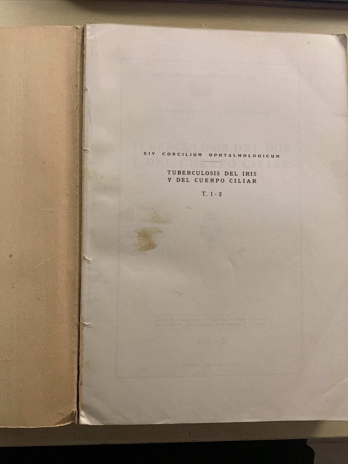 TUBERCULOSIS DEL IRIS Y DEL CUERPO CILIAR - concilium ophtalmologicum 1933 #