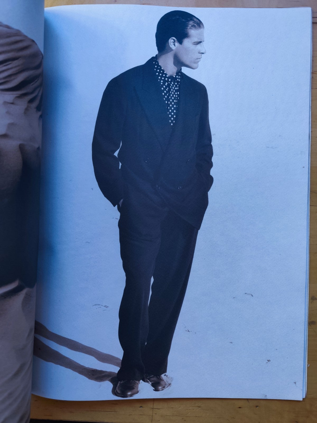 Giorgio Armani collezione primavera estate 1990 uomo