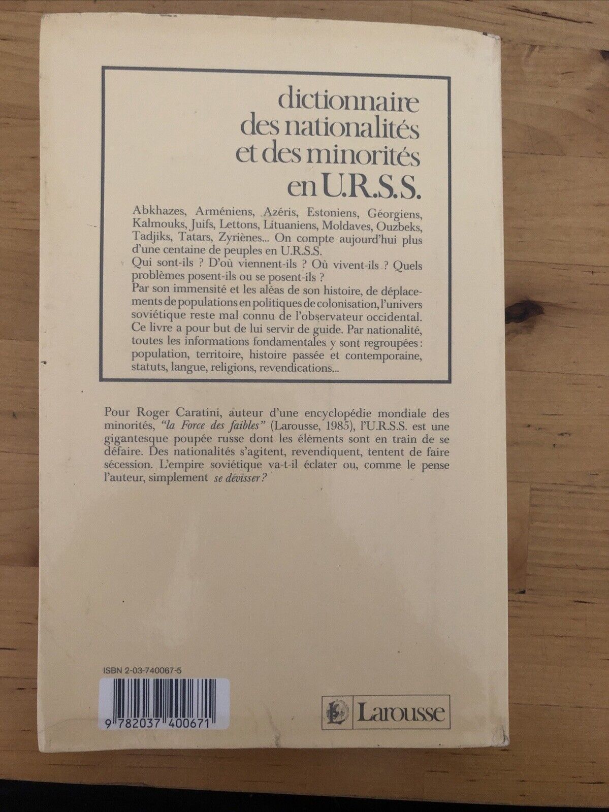 DICTIONNAIRE DES NATIONALITES ET DES MINORITES EN U.R.S.S - ROGER CARATINI