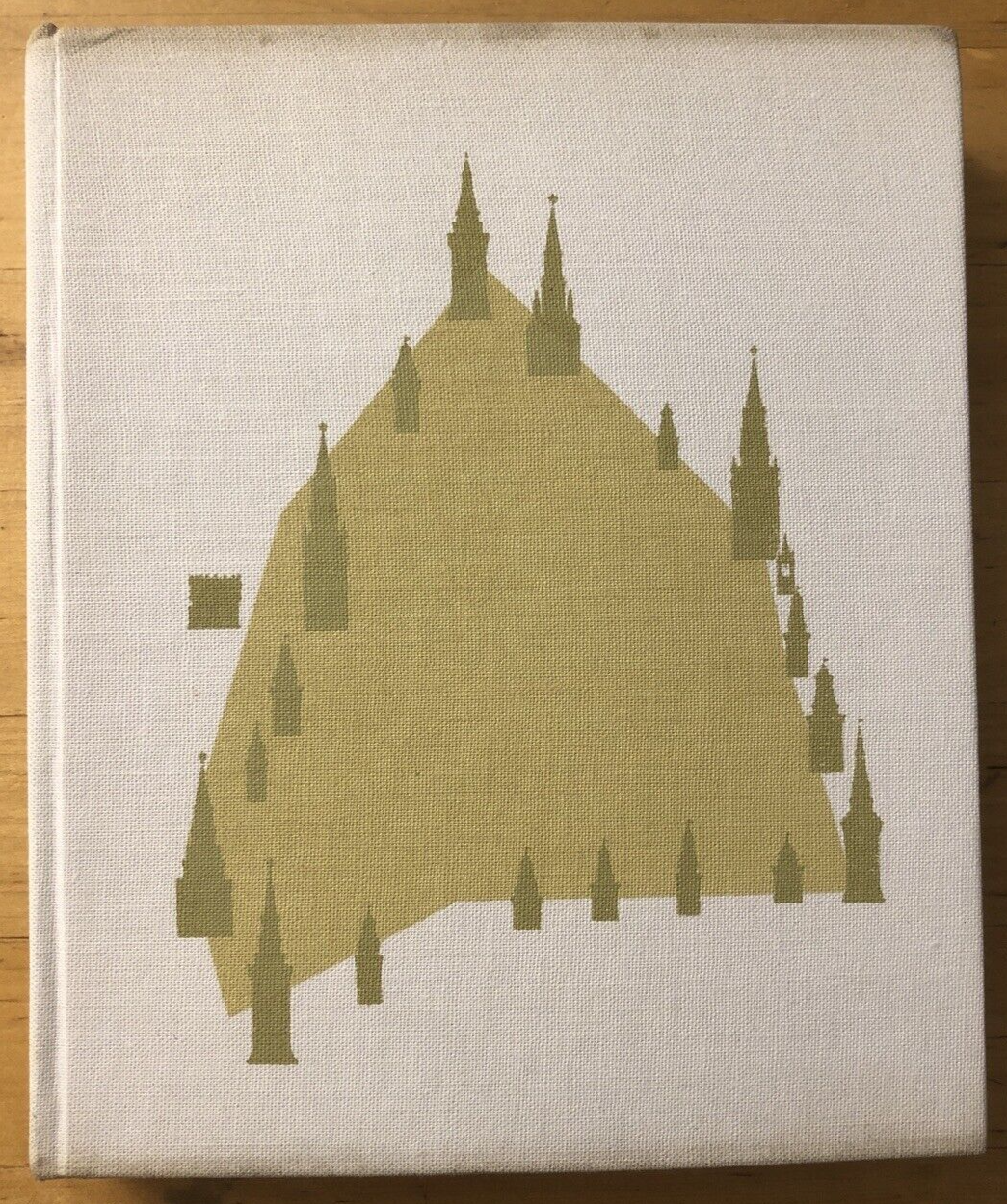 EL KREMLIN monumentos Historicos y obras de arte, Editorial Progreso Moscu 1968