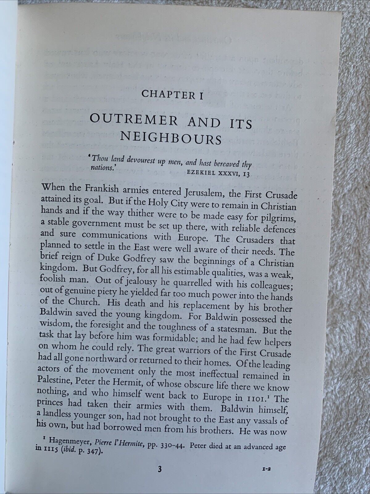 A History of the Crusades, Steven Runciman. Peregrine books 1965. 3 volumi