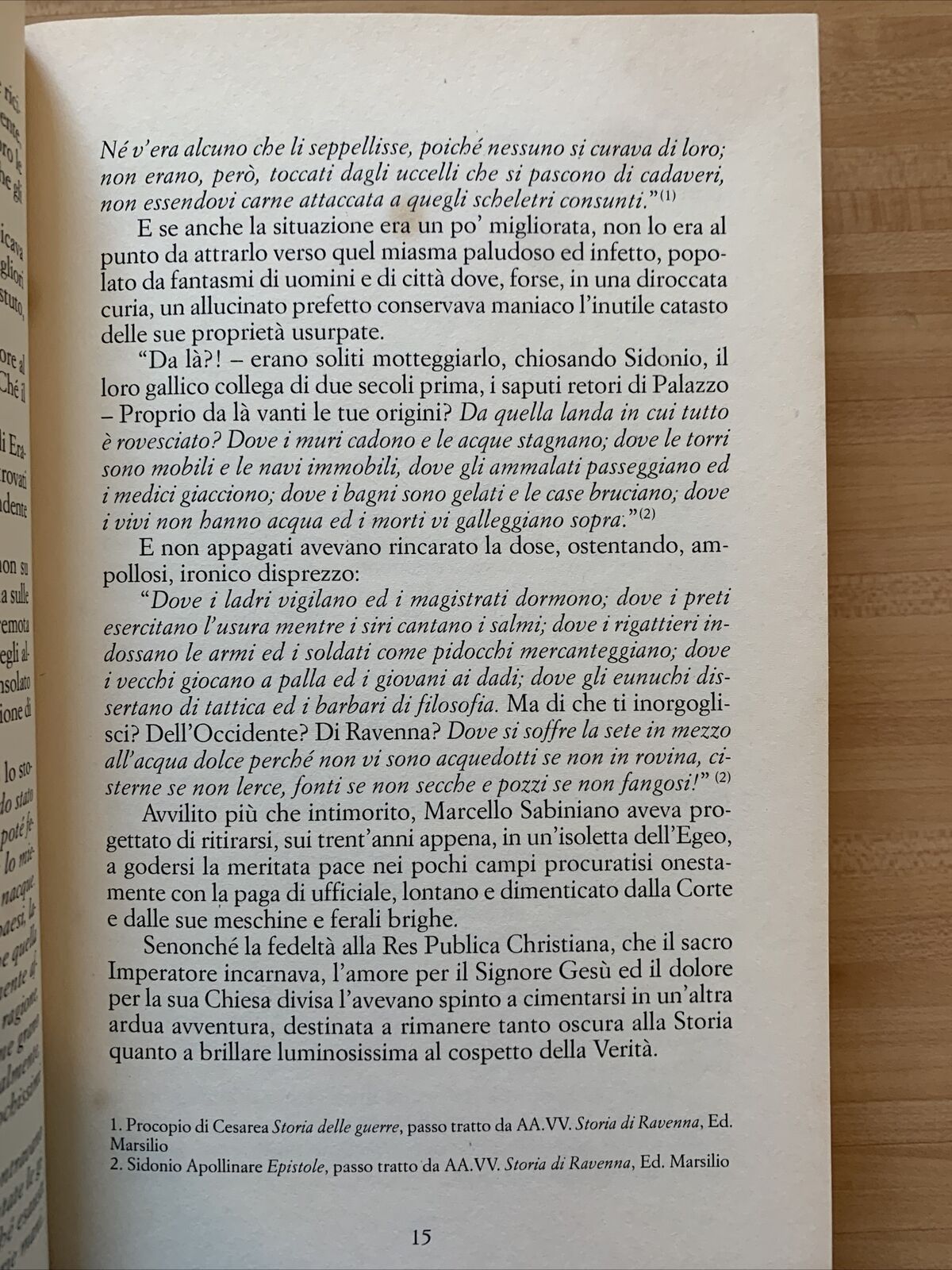 Oi Romanoi - Marco Mendogni. Editografica 2008 #