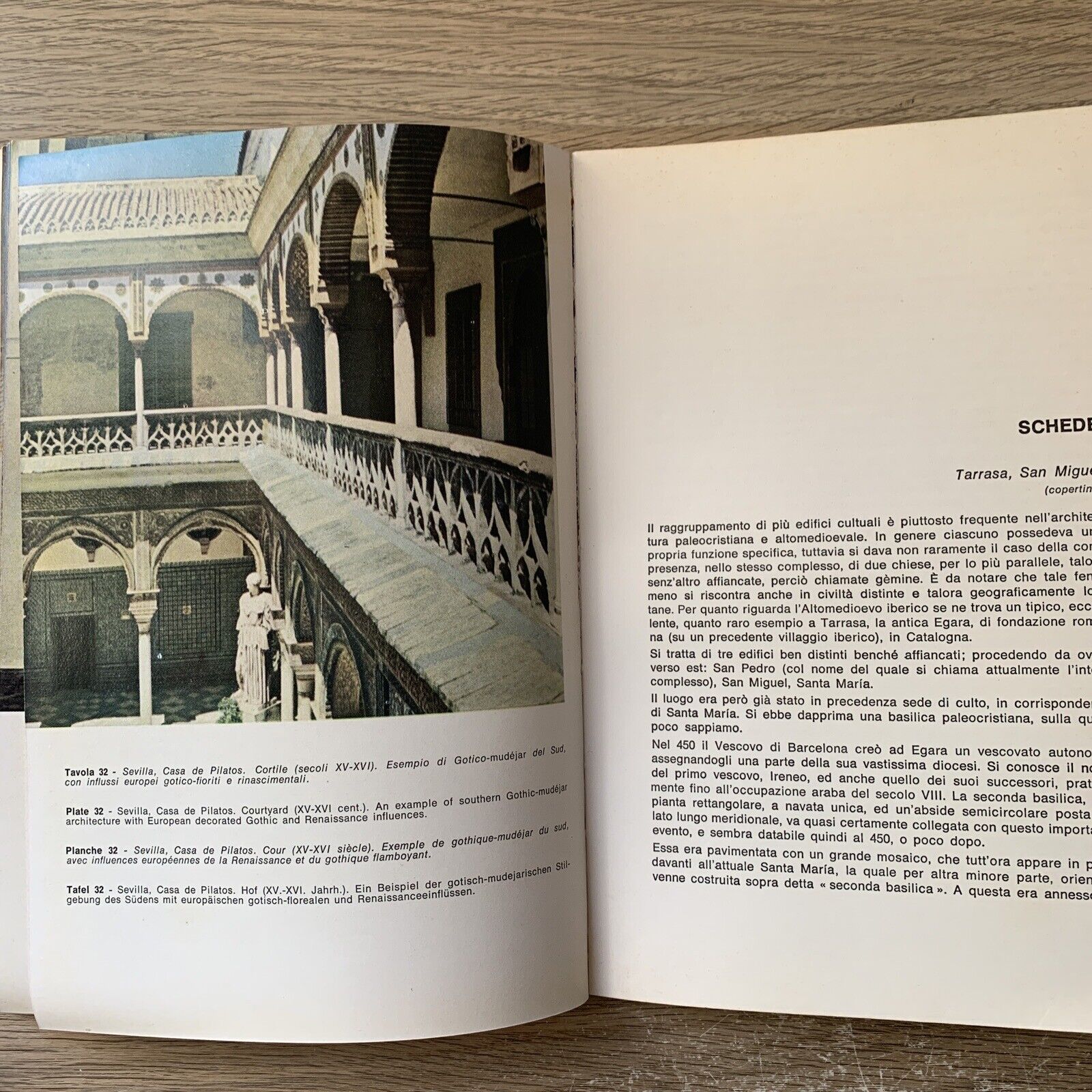 SPAGNA ALTOMEDIOEVALE  MUSULMANA MUDEJAR. CARLO PEROGALLI. TAMBURINI 1967