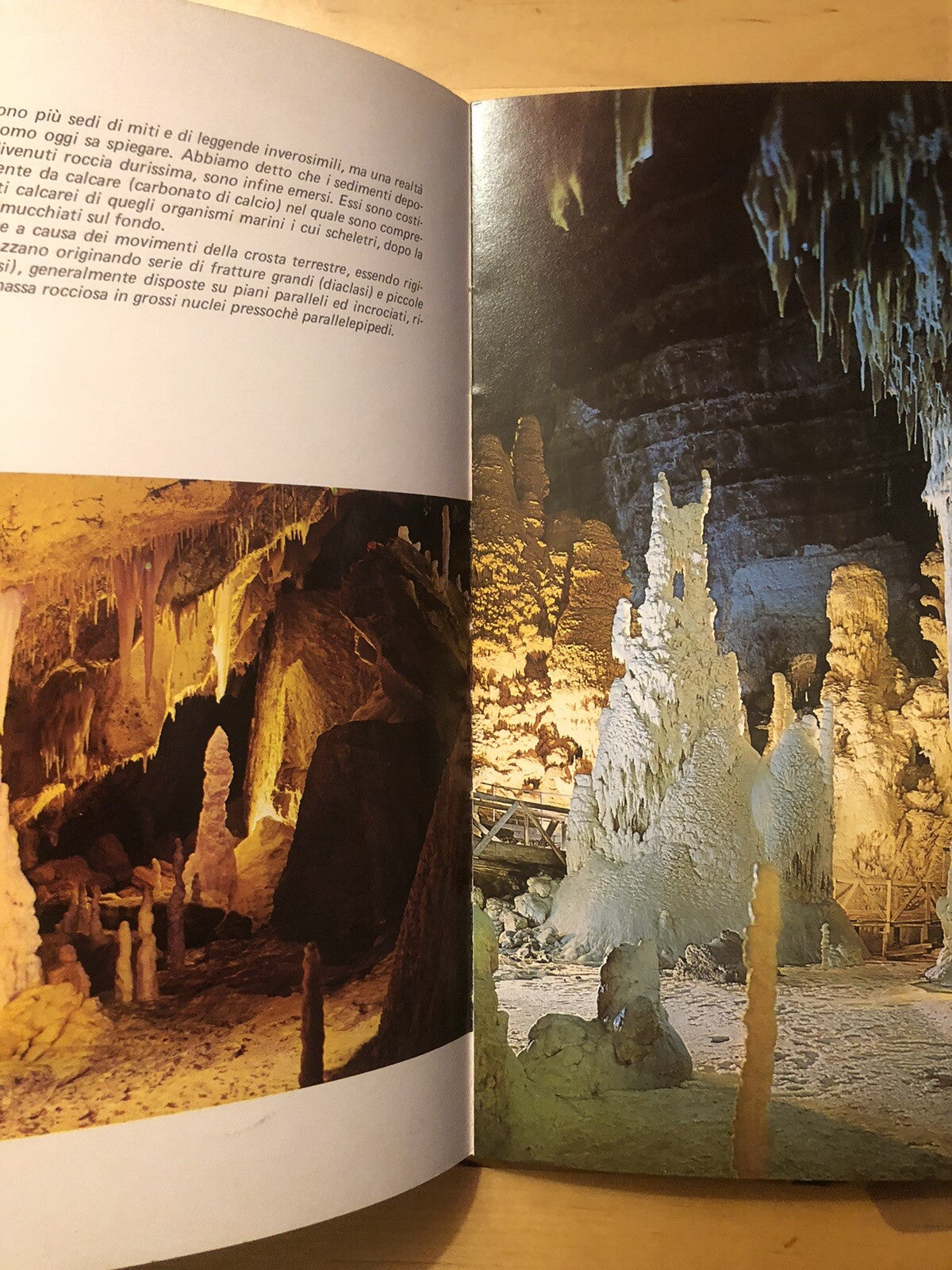 Grotte di Frasassi Genga Ancona, La grotta grande del Vento guida P. Giuseppetti