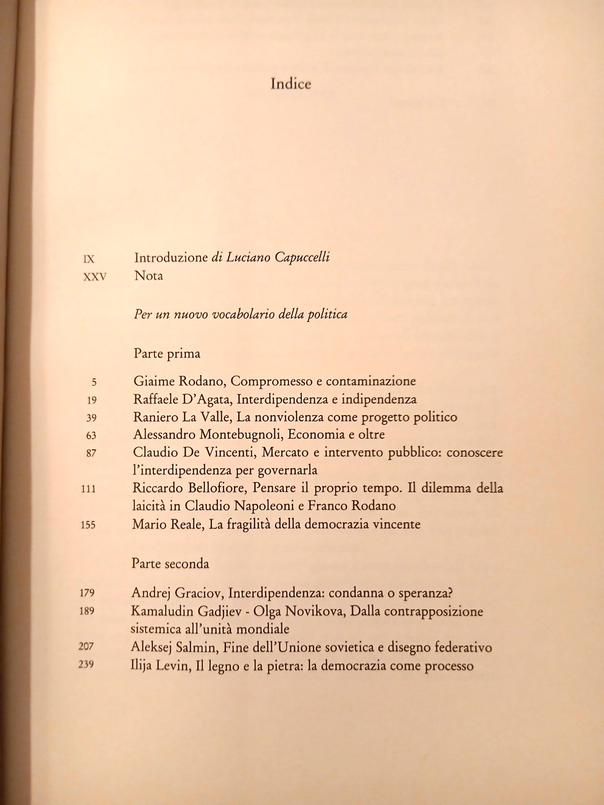 Capuccelli Luciano - Per un nuovo vocabolario della politica - Editori Riuniti