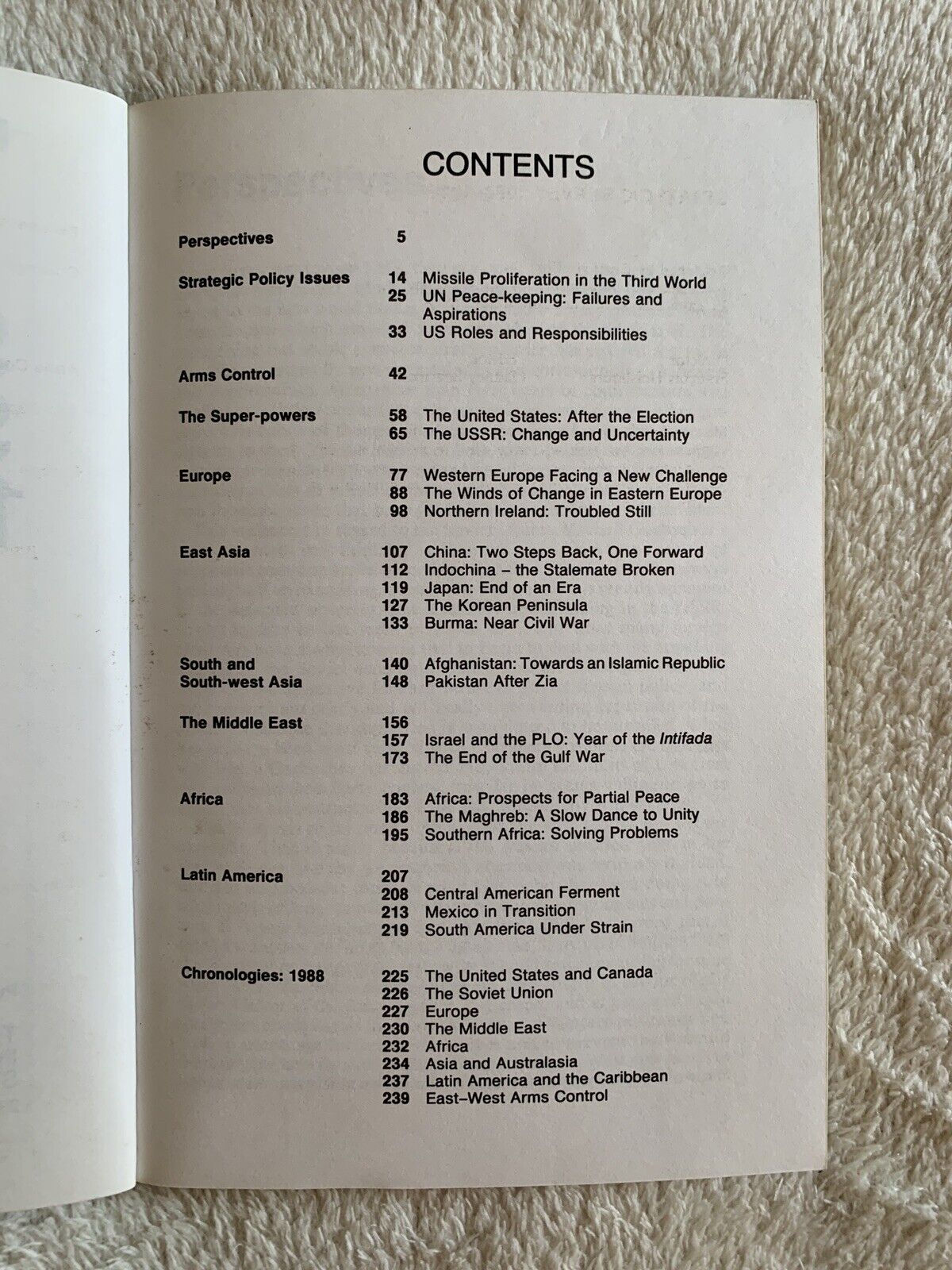Strategic Survey 1988-1989, Brassey's International Institute for Strategic Stud