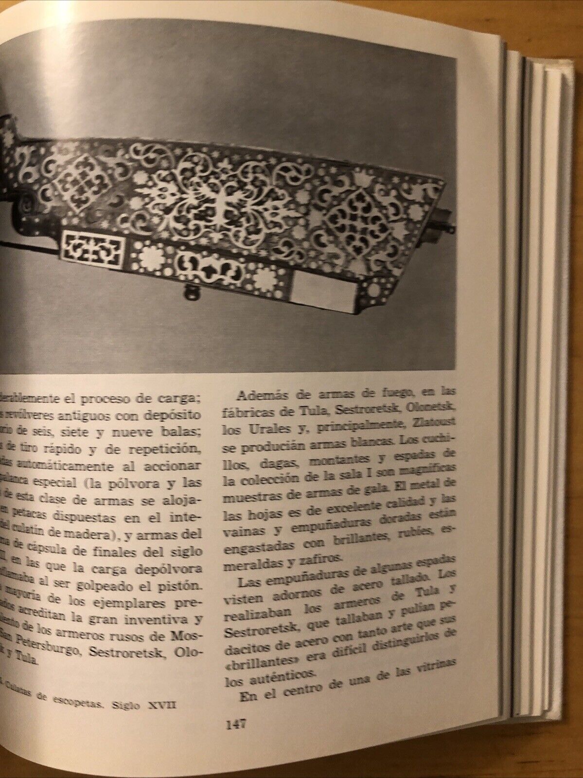 EL KREMLIN monumentos Historicos y obras de arte, Editorial Progreso Moscu 1968