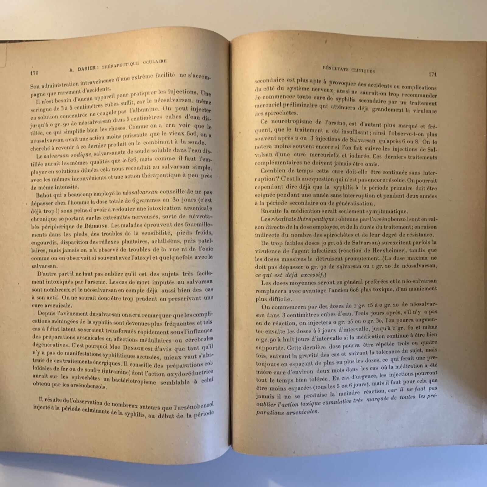 TRAITÉ COMPLET de THÉRAPEUTIQUE OCULAIRE - Dr A. Darier. Jouve Cia Éditeurs 1921