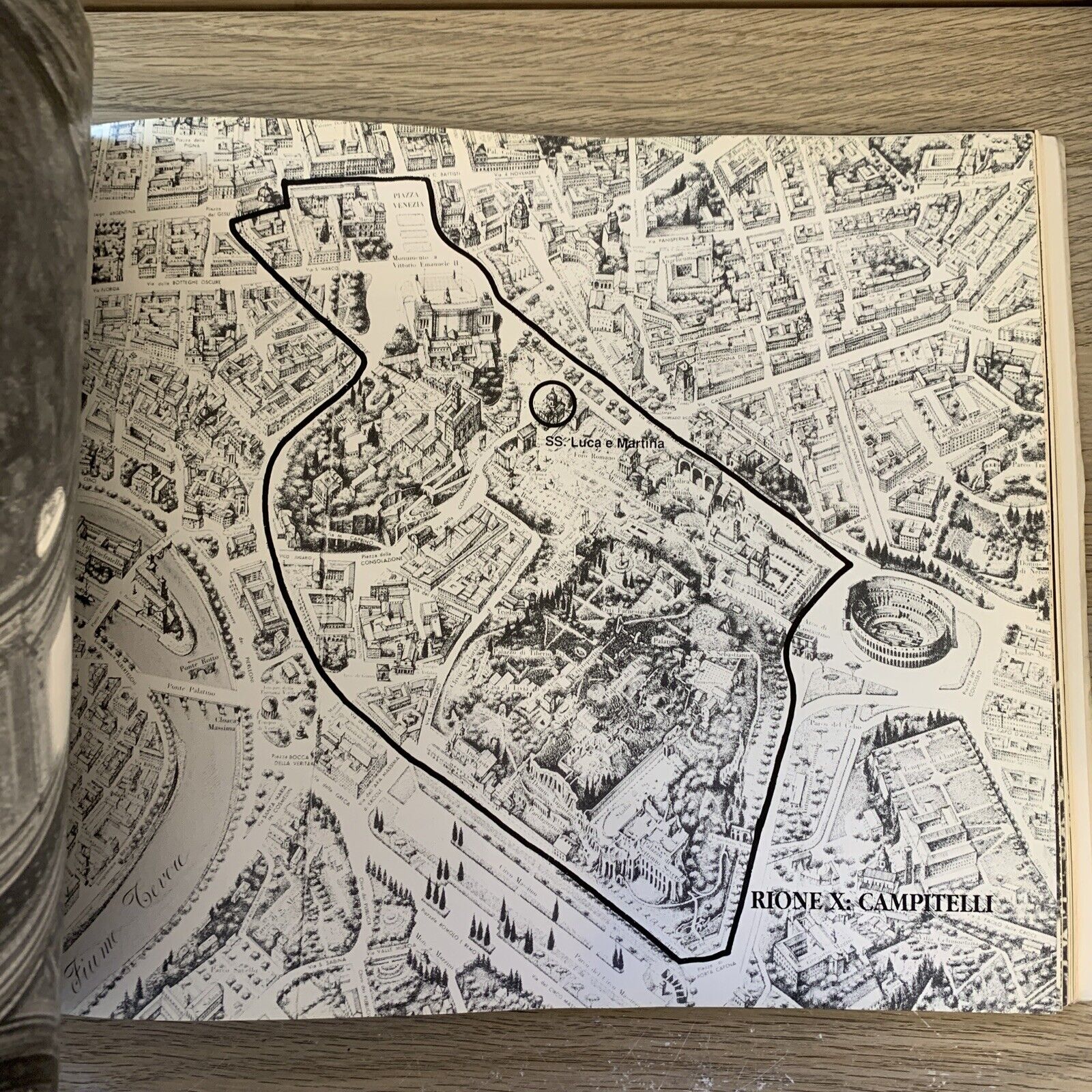 LE CUPOLE DI ROMA - FRANCESCO DE TOMMASI. LA MERIDIANA 1991